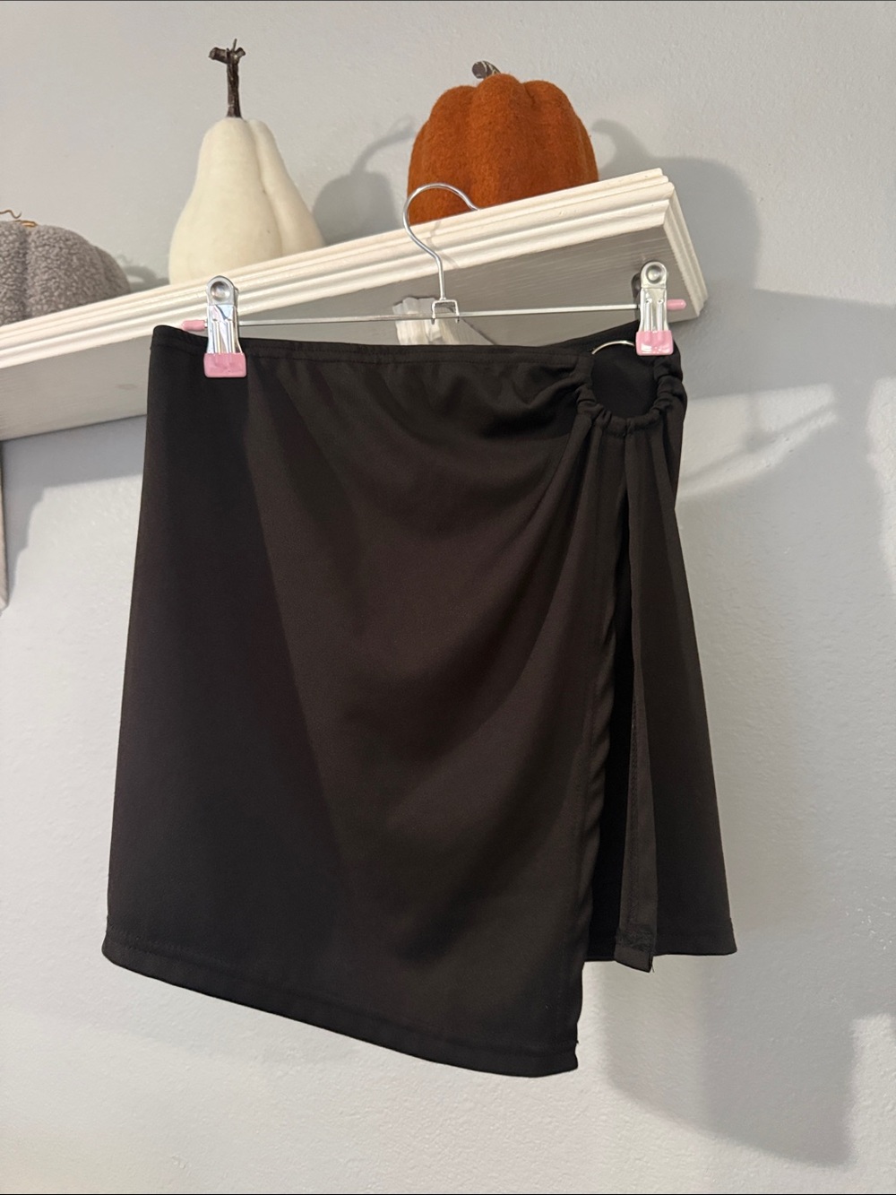 Black Women's Ring-Detail Mini Skirt
